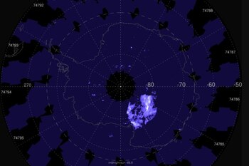 La mesosfera desempeña un papel crucial en la formación de nubes noctilucentes. (NASA/HU/VT/CU-LASP/AIM/JOY NG)