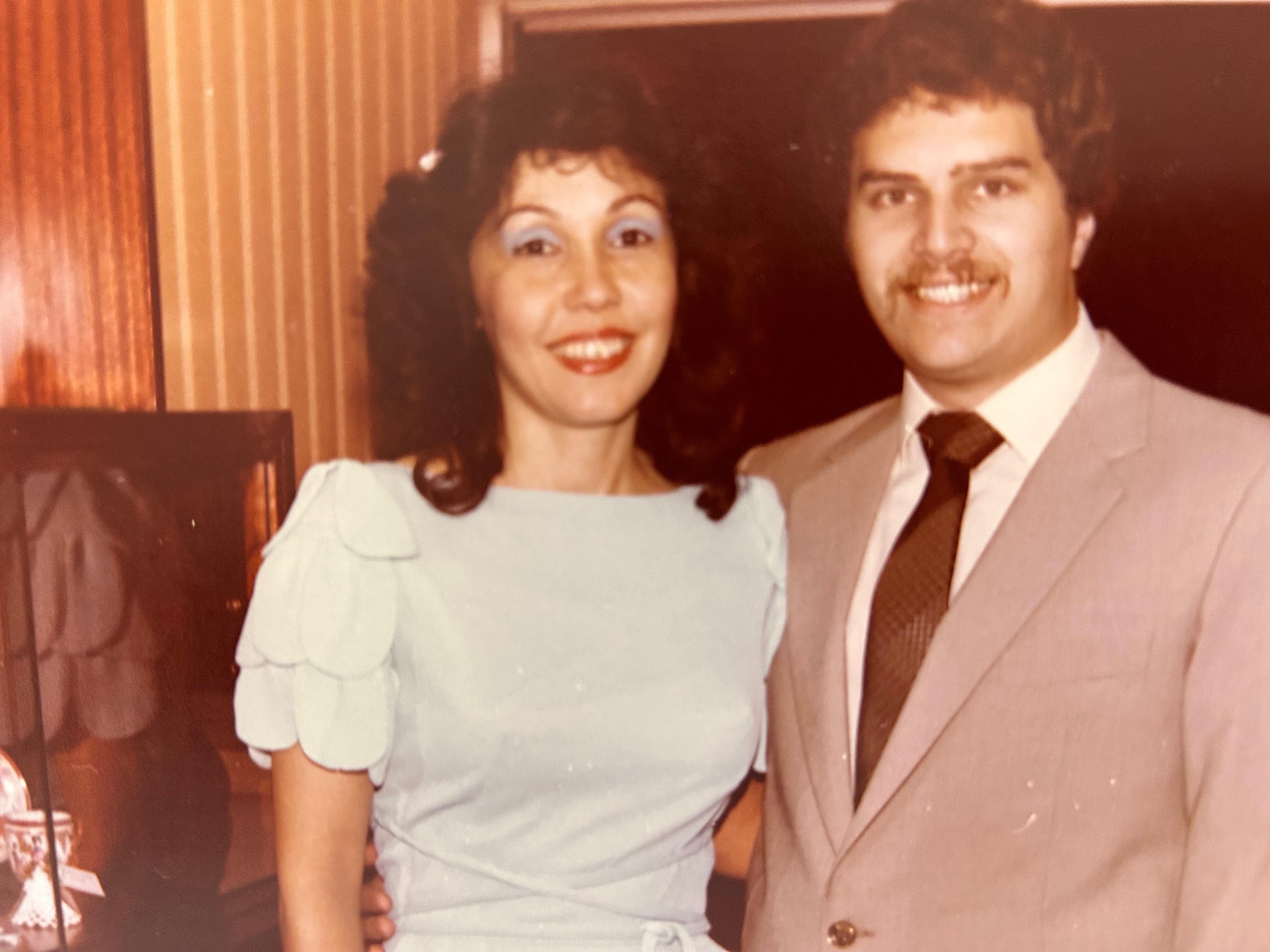 Nora y Eduardo se conocieron en 1980, cuando coincideron como compañeros de trabajo en la sede central del ex Banco de Boston. (Gentileza Nora Ribaudo)