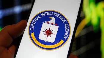 ¿Cómo entraron agentes de la CIA a operar en México? Uno usó visa de turista