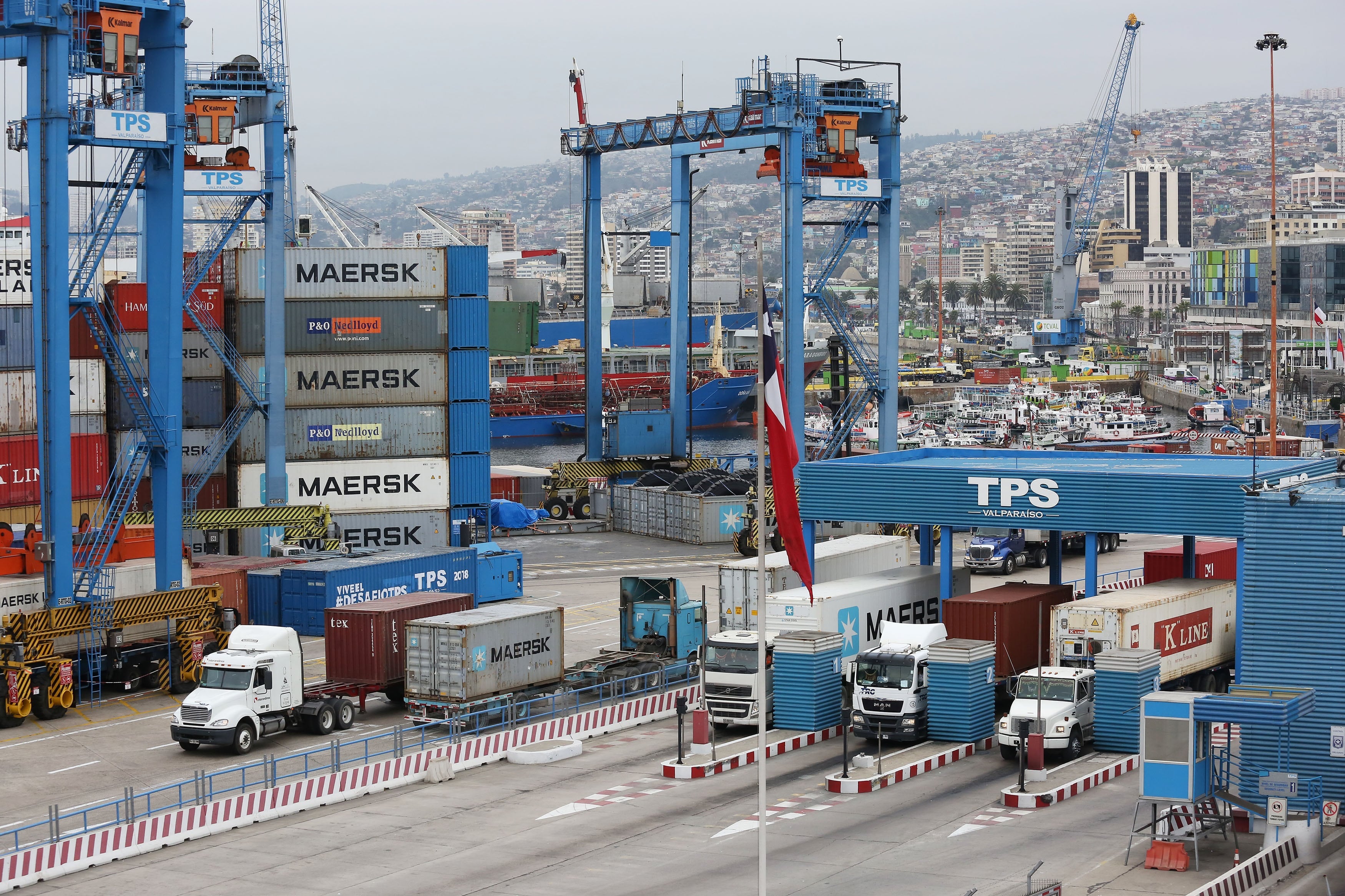 Las exportaciones sufrieron contracciones. EFE/Elvis González