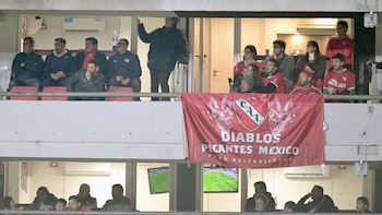 Gaston gaudio en la cancha de Independiente