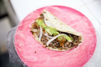 Pastor, longaniza o suadero; cada