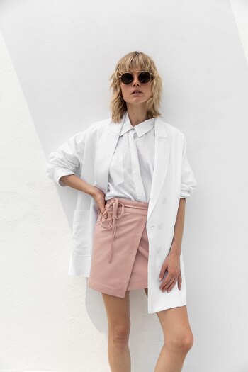 Polleras de cuero y sacos