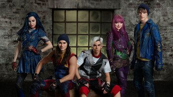 El elenco de "Descendats 2",