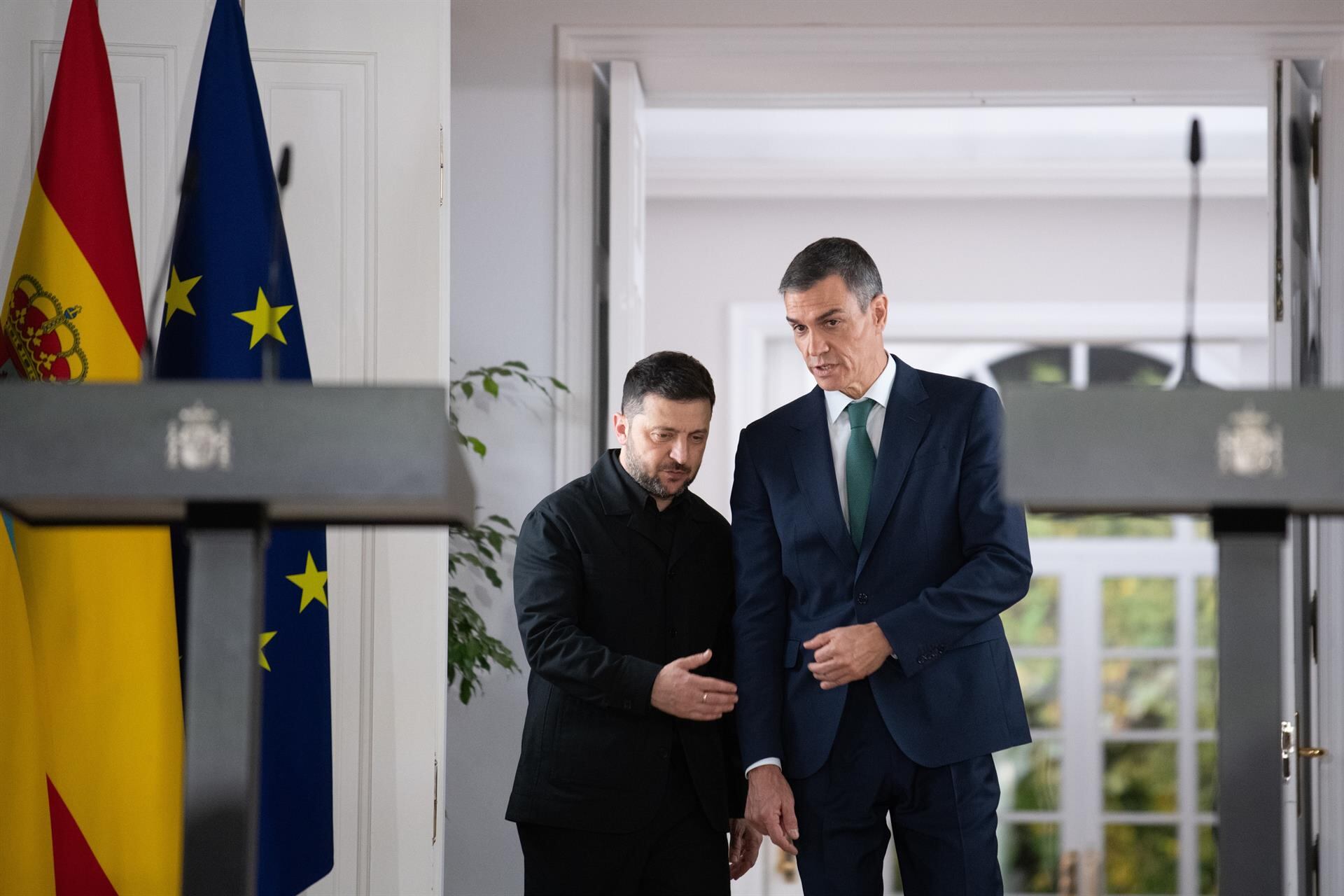 Pedro Sánchez en un acto oficial, en el marco de la agenda internacional por Ucrania