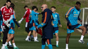 ¿Puede ir al Mundial un jugador fuera de la prelista de 55 de De la Fuente?: el blindaje de la FIFA y sus excepciones