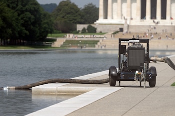 Piscina refletora do Lincoln Memorial