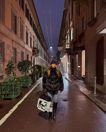 La China Suárez posó en