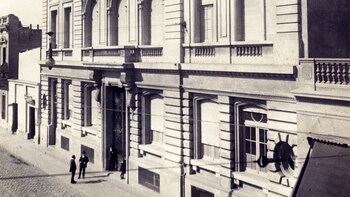 El edificio fue construido entre