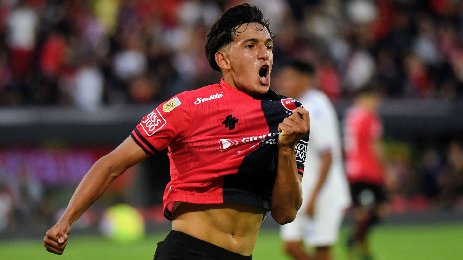 Facundo Samuel Guch, futbolista de Newells Old Boys de Rosario, integra el listado