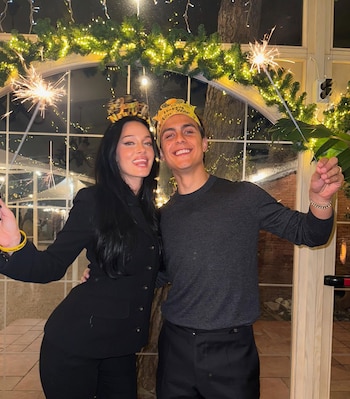 Paulo Dybala y Oriana Sabatini