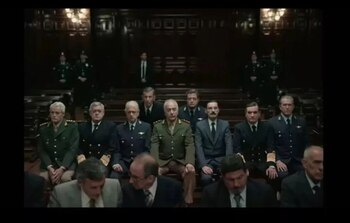 Juan Carlos Ihler, interpretando a