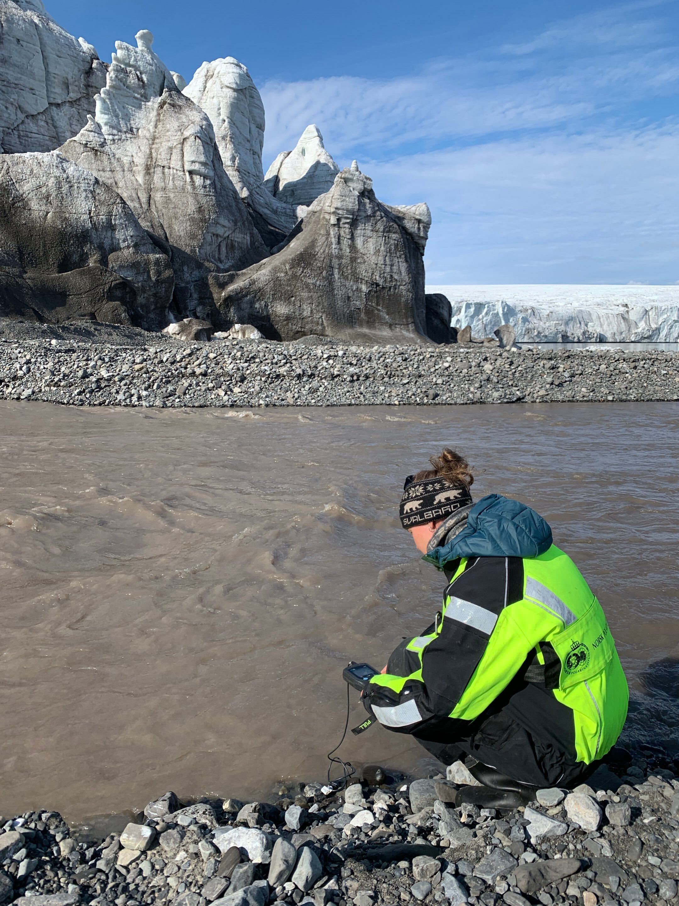 Los datos indican que gran parte del metano liberado en Svalbard tiene origen geológico, y no procede sobre todo de actividad microbiana (Gabrielle Kleber)