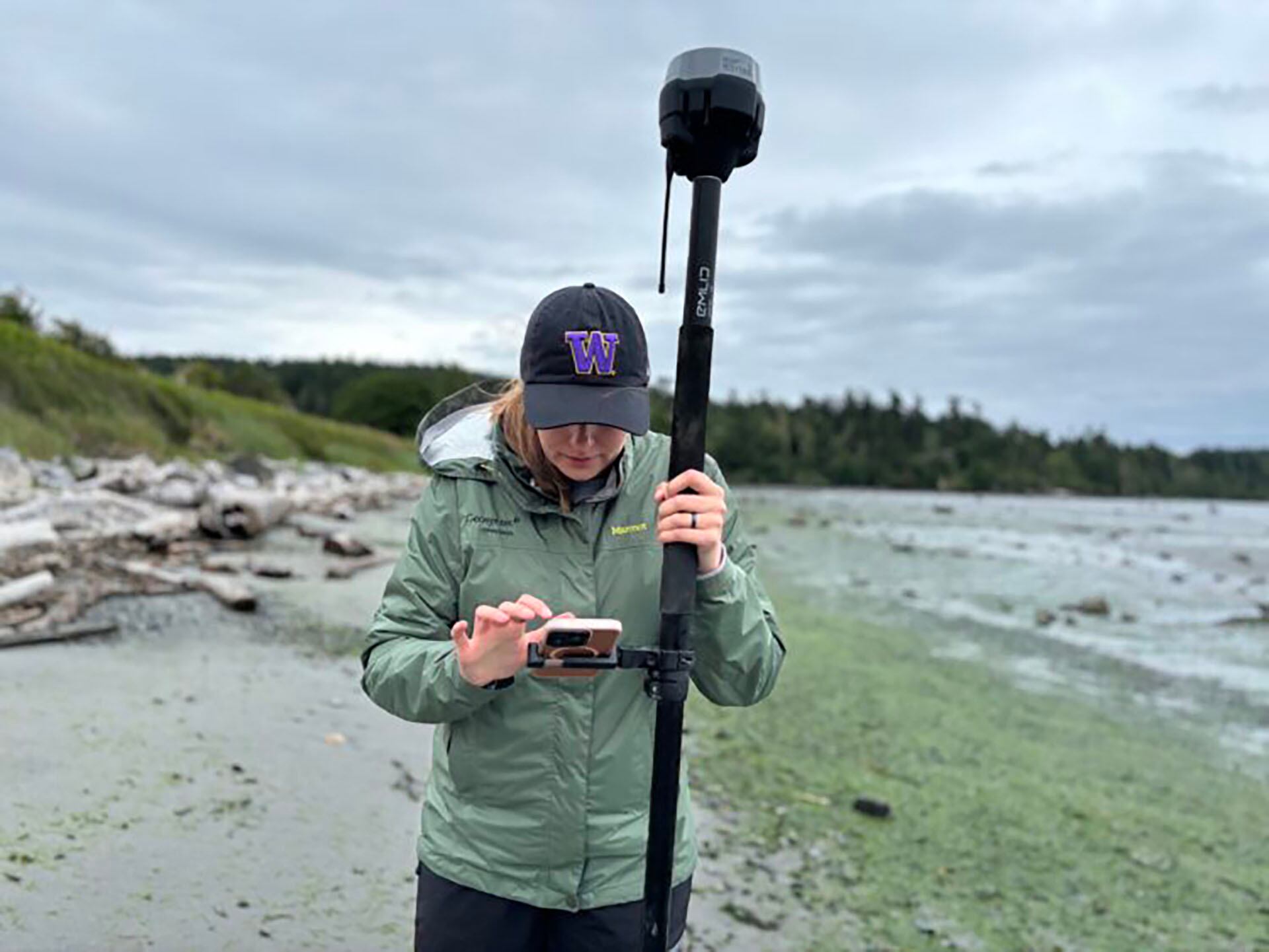 Investigadores exploran cómo las marismas creadas tras un gran sismo contribuyen a la resiliencia ambiental de Alaska (Universidad de Washington)