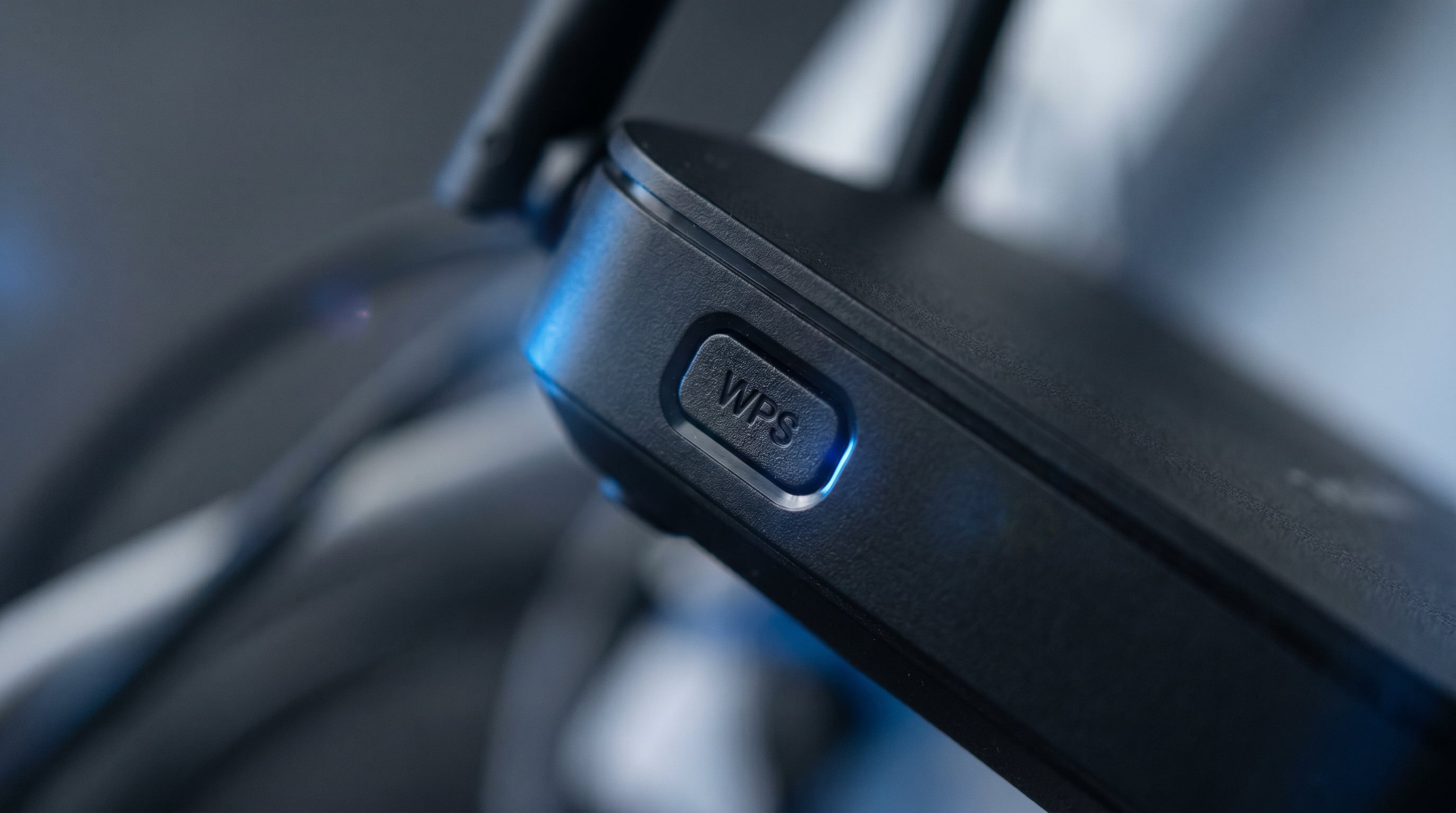 Una nueva clave obliga a teléfonos, ordenadores y productos inteligentes a identificarse otra vez, mientras las protecciones WPA2 o WPA3 refuerzan el acceso frente a terceros - (Imagen Ilustrativa Infobae)