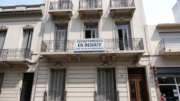 Rematan propiedades sin herederos en CABA: cuál es el precio inicial, en qué barrios están y cómo participar