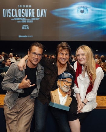 Tom Cruise junto a Colin Farrell y Dakota Fanning, compañeros suyos en películas de Spielberg como 'Minority Report' o 'La guerra de los mundos'