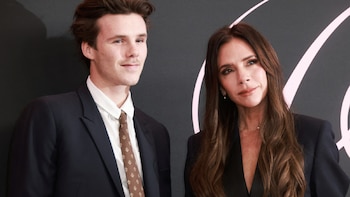 Cruz Beckham confirma que su madre Victoria se borró todos sus tatuajes