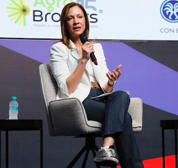 María Claudia Lacouture, presidenta ejecutiva de AmCham Colombia, pidió al Gobierno nacional actuar antes del 6 de julio para evitar los aranceles - crédito Fedepalma