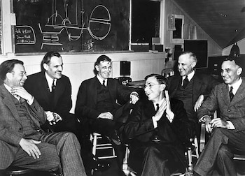 Robert Oppenheimer, Niels Bohr, Enrico