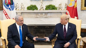 Trump invita a Netanyahu a