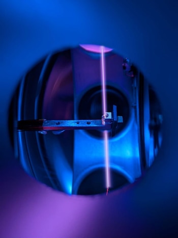 El prototipo de la Universidad Técnica de Viena se mantuvo estable durante más de 24 horas, sin intervención de un reloj atómico externo
- Crédito: TU Wien