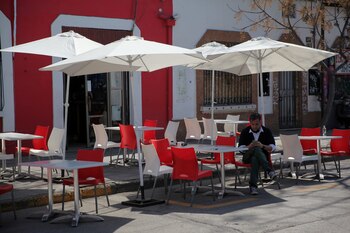 Poca gente en la reapertura