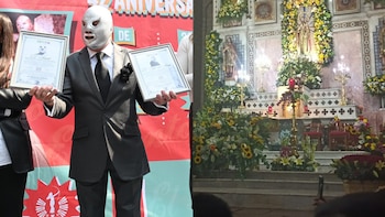 Hijo del Santo le rinde
