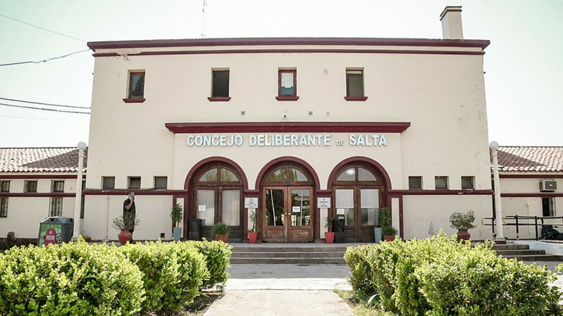 El Concejo Deliberante de Salta quedó en medio de una polémica por los repudiables dichos del concejal libertario Pablo López