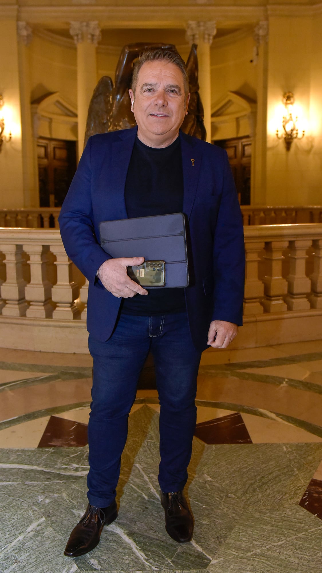 Eduardo Battaglia, periodista y conductor de América