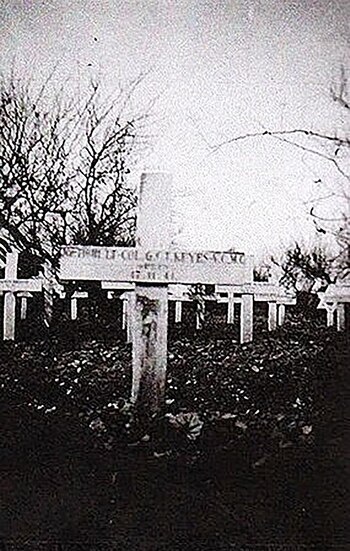 La tumba de Keyes, muerto