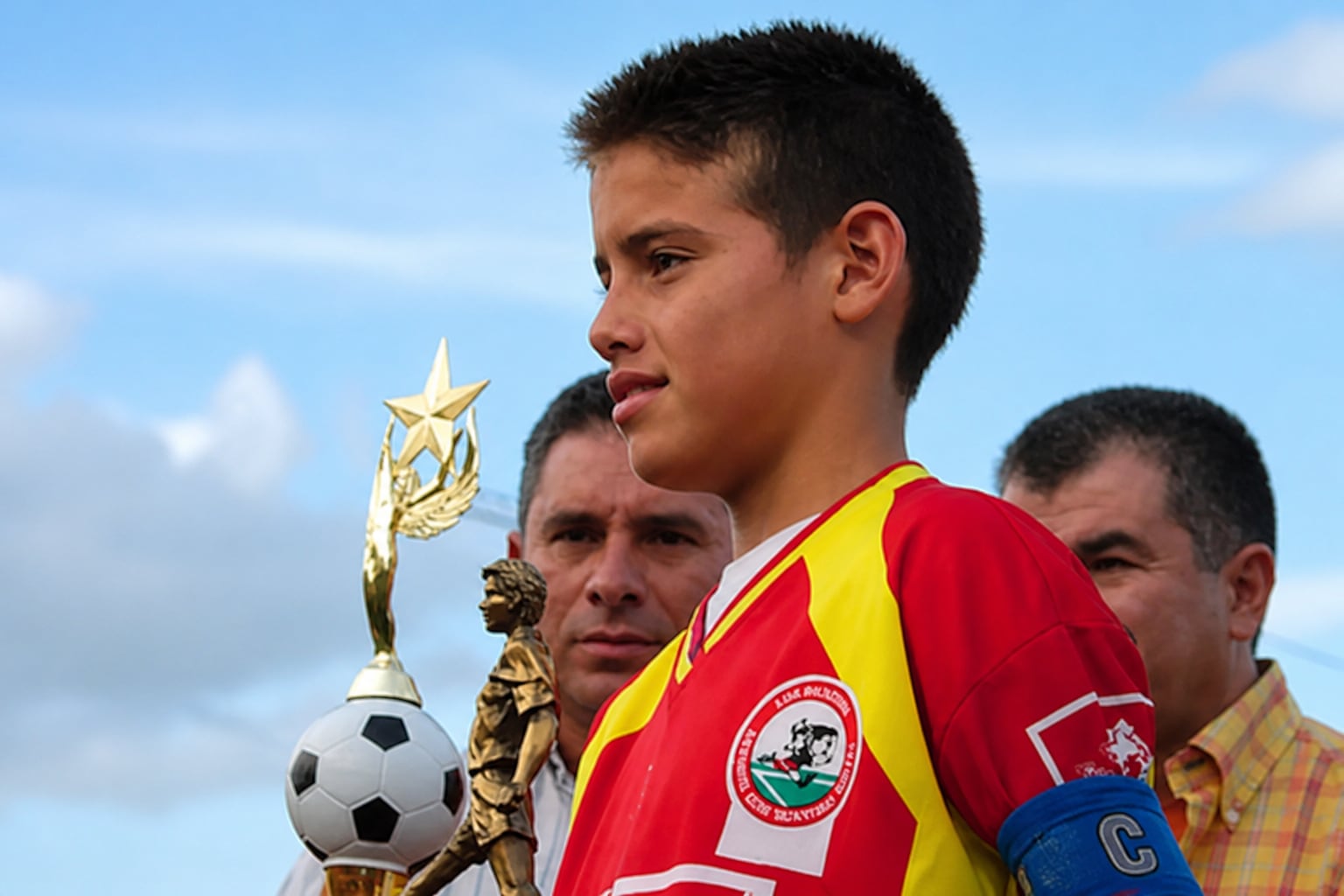 A sus 12 años, James Rodríguez se convirtió en campeón del Ponyfútbol con Academia Tolimense - crédito Colprensa