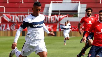 Lucas Barrios fue el autor