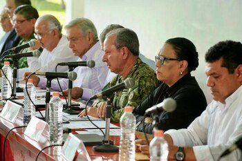 Además de bases de la