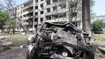 Al menos tres muertos y una veintena de heridos en un ataque ruso sobre una planta de alimentos en Pavlogrado