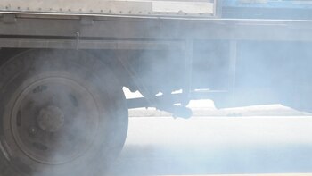 Si la cantidad de vehículos