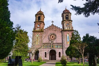 Iglesia Parroquial de Santiago de