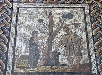 Escena en la que una figura femenina y otra masculina ofrecen guirnaldas a Júpiter para pedir una buena cosecha, mosaico del siglo III d. C. de Saint-Romain-en-Gal, Museo Nacional de Arqueología, Saint-Germain-en-Laye. (Carole Raddato)