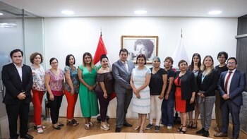 Leida Portal en una reunión