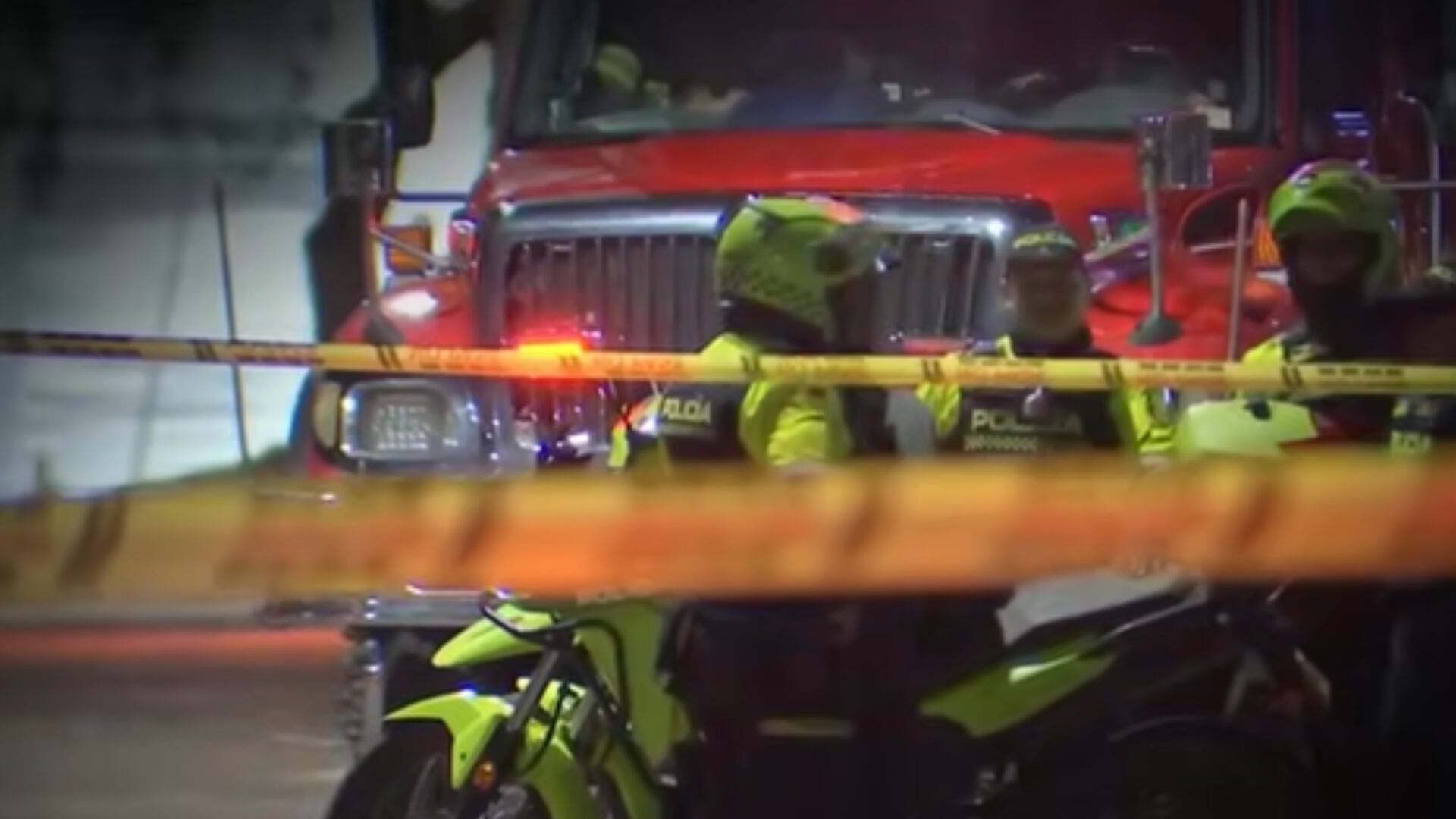 Una comunidad del sur Bogotá fue perturbada por una fuerte explosión cerca de la medianoche del 4 de agosto de 2025, que por fortuna no dejó personas lesionados, solo daños materiales - crédito captura de pantalla City Tv