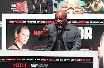 Meléndez también explicó que Tyson podría imponer su estilo en el ring, especialmente en combates en corto, donde su poder y experiencia jugarían un papel fundamental - crédito Kevin Jairaj/REUTERS