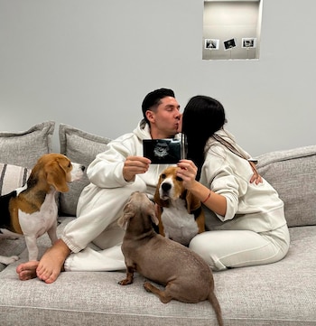 La feliz pareja anunció la