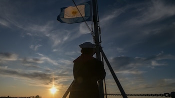 "Lo primero que debe tener una Armada son barcos. Pero no es algo fácil de adquirir", remarcó Romay