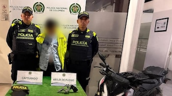 Falso policía fue capturado en la terminal Salitre en Bogotá: desató tremenda balacera para evitar su detención