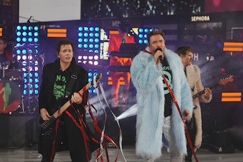 Duran Duran evitó tendencias como el grunge y la rave para concentrarse en una producción esencial, logrando cohesión y autenticidad artística en su álbum (REUTERS/Jeenah Moon)