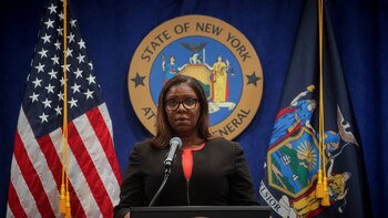 Nueva York quiere disolver a