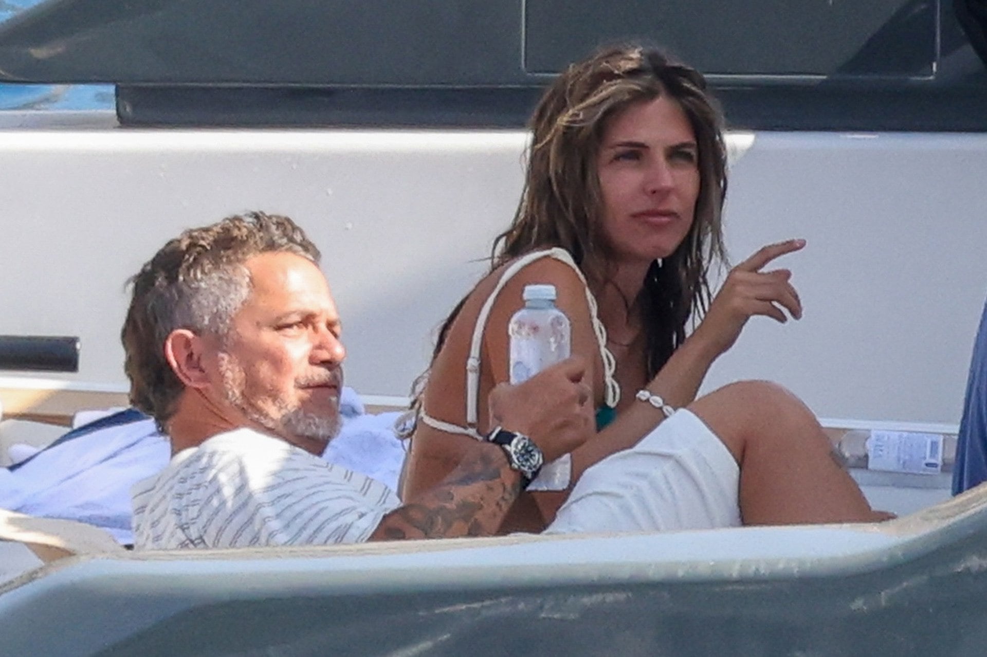 Alejandro Sanz y Stephanie Cayo de vacaciones con los cuatro hijos del cantante, Manuela, Alexander, Dylan y Alma, a 11 de agosto de 2026, en Mallorca (Islas Baleares, España)