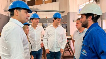 Gustavo Valdés recorrió un astillero