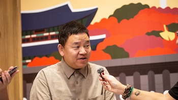 Kim Ho-yeon reveló cómo el fracaso fue el punto de partida de su éxito literario global