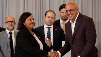 Oposición señala que la negociación contribuye a desmantelar la “dictadura judicial” en Venezuela